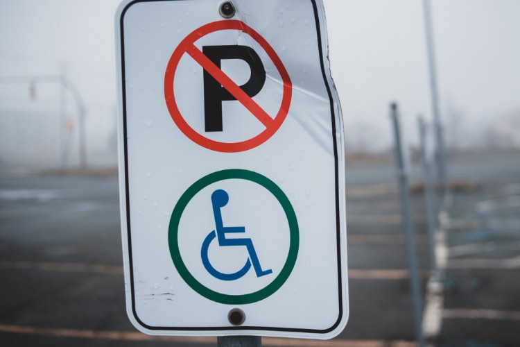 Parcheggio per persone disabili 