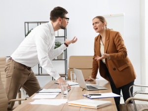 Consigli utili e strategie per gestire colleghi tossici e migliorare la produttività e l'ambiente di lavoro