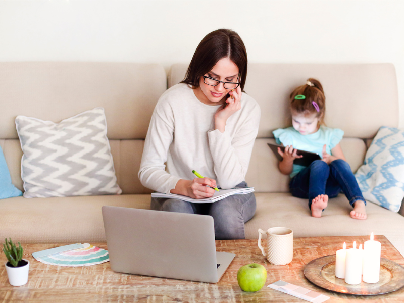 Bonus mamme lavoratrici 2024: arrivano gli arretrati a maggio