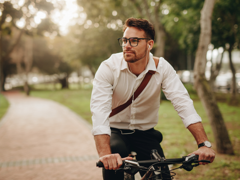 Come funzionano gli incentivi alla mobilità green in Italia: politiche locali e benefici