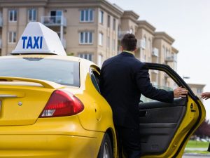 Concorso Taxi Roma 2024 bando per 1000 licenze disponibili e come presentare domanda