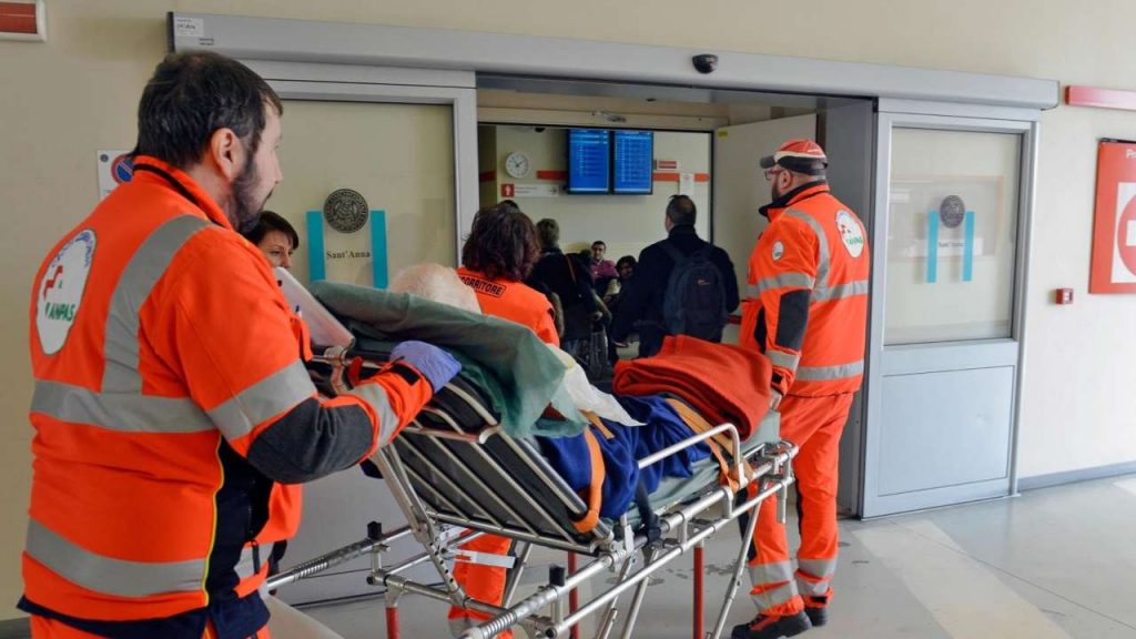 Pronto soccorso, devi pagare per farti curare: ecco il ticket d’emergenza obbligatorio | Le tasse che paghi non sono abbastanza